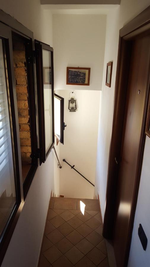 B&B La Bastia Шилла Екстер'єр фото