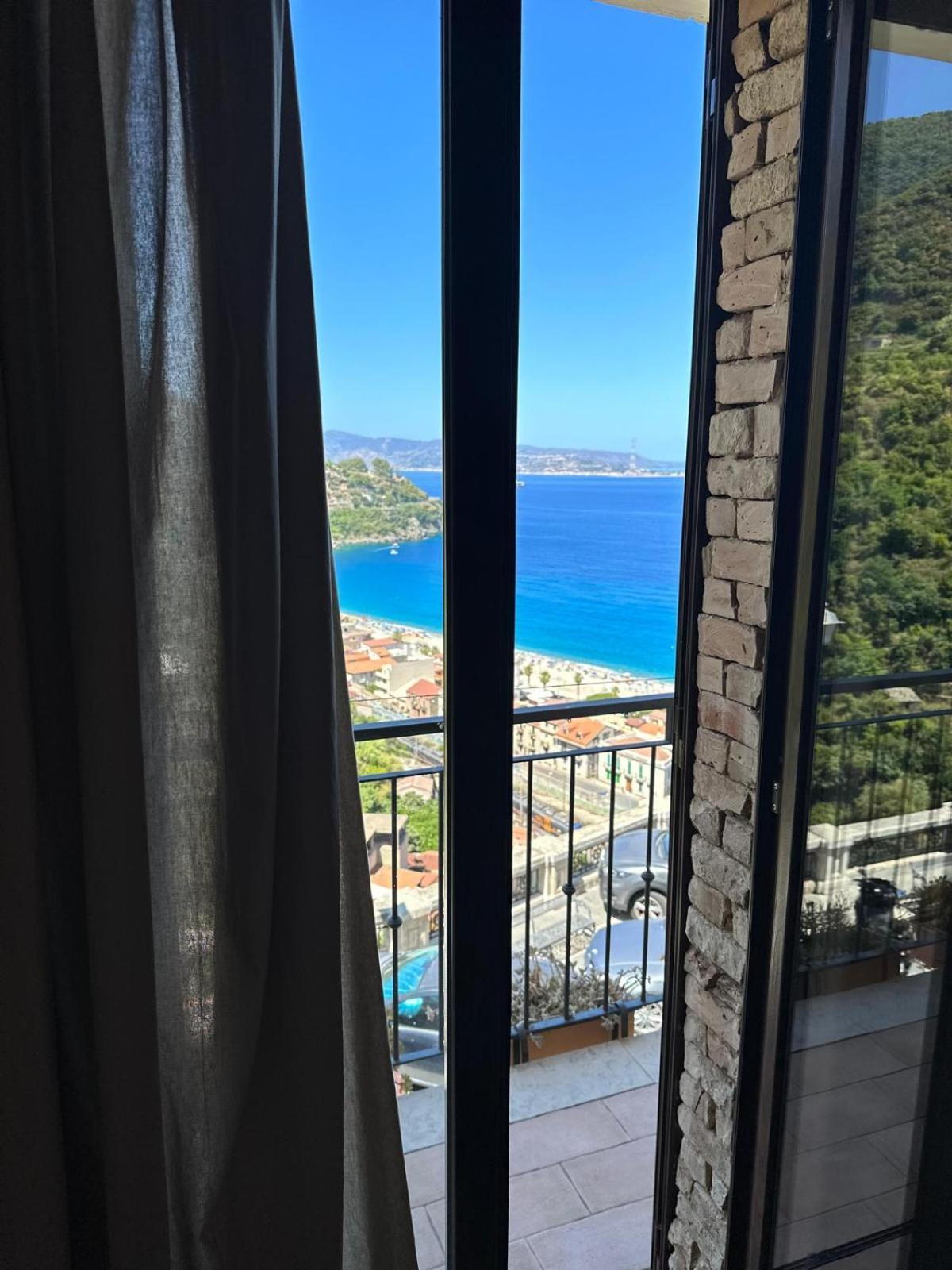 B&B La Bastia Шилла Екстер'єр фото